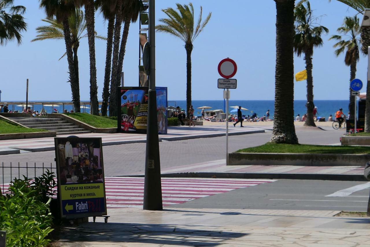 Rentalmar Delfos Playa Salou Exterior foto
